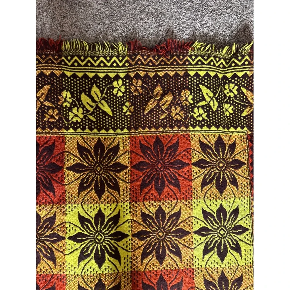 Vintage Polish Folk Wool Blanket Jacquard Floral Geometric Throw. Boho. Autumn.